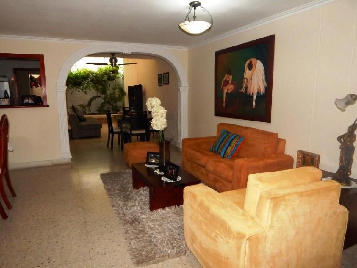 4 bedrooms House in Atlantico, Colombia No. 4528
