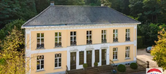 Офис с 4 комнатами в Клеве, Германия № 94060 2