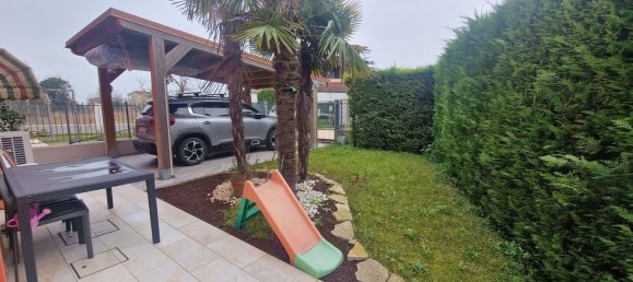 Дом с 4 комнатами в Кьоджа, Италия № 135542 2