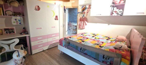 Дом с 4 комнатами в Кьоджа, Италия № 135542 19