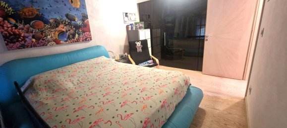 Дом с 4 комнатами в Кьоджа, Италия № 135542 11