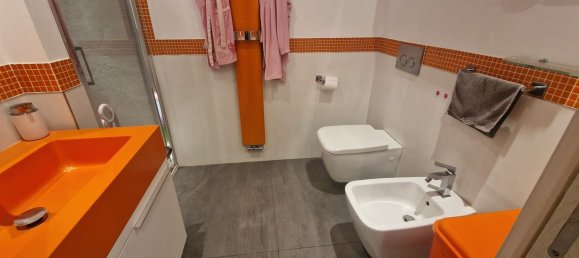 Дом с 4 комнатами в Кьоджа, Италия № 135542 8