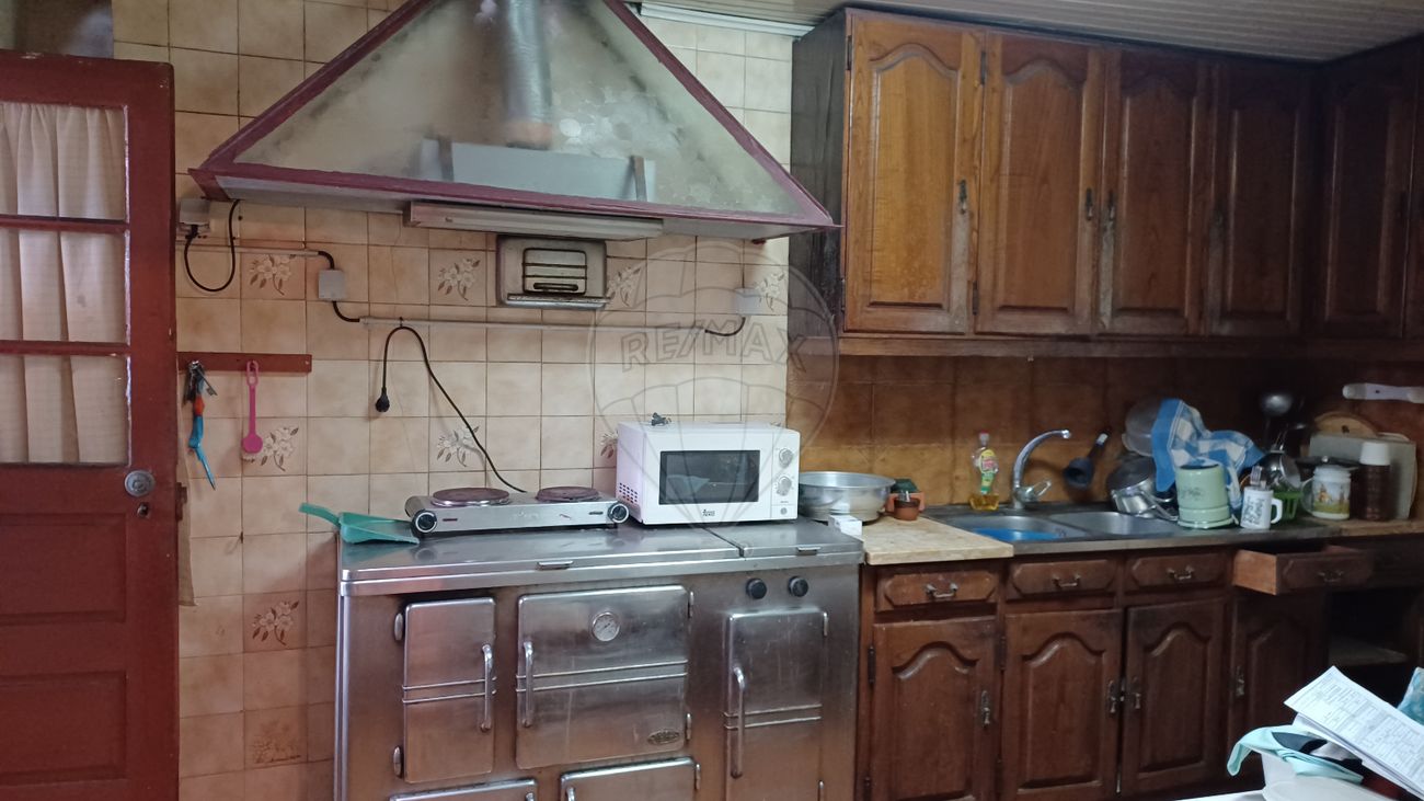 Дом с 4 спальнями в Канелаш, Португалия № 28153