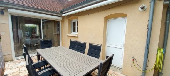3 bedrooms House in Chambray-les-Tours, France No. 55037 31