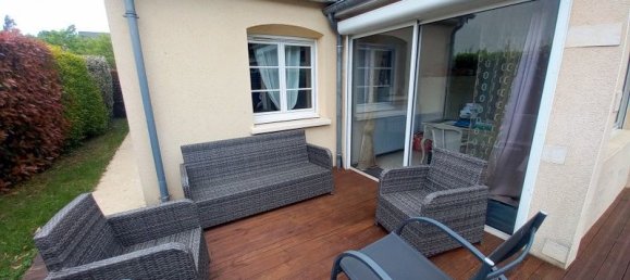 3 bedrooms House in Chambray-les-Tours, France No. 55037 37