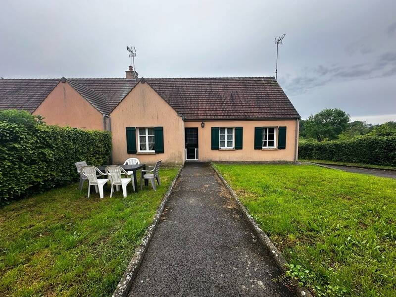 3 Schlafzimmer Haus in Montcornet, France, Nr. 63056
