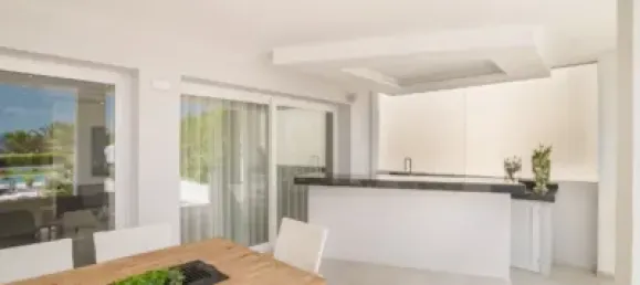 5 bedrooms House in Marbella, Spain No. 96991 22