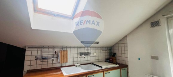 2 Schlafzimmer Penthouse in Campobasso, Italy, Nr. 69649 4