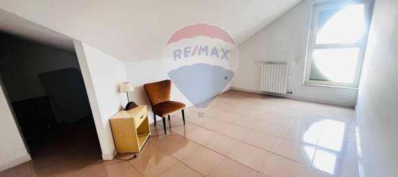 2 Schlafzimmer Penthouse in Campobasso, Italy, Nr. 69649 16