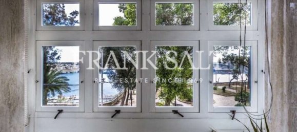 2 bedrooms Apartment in Floriana, Malta No. 10625 2