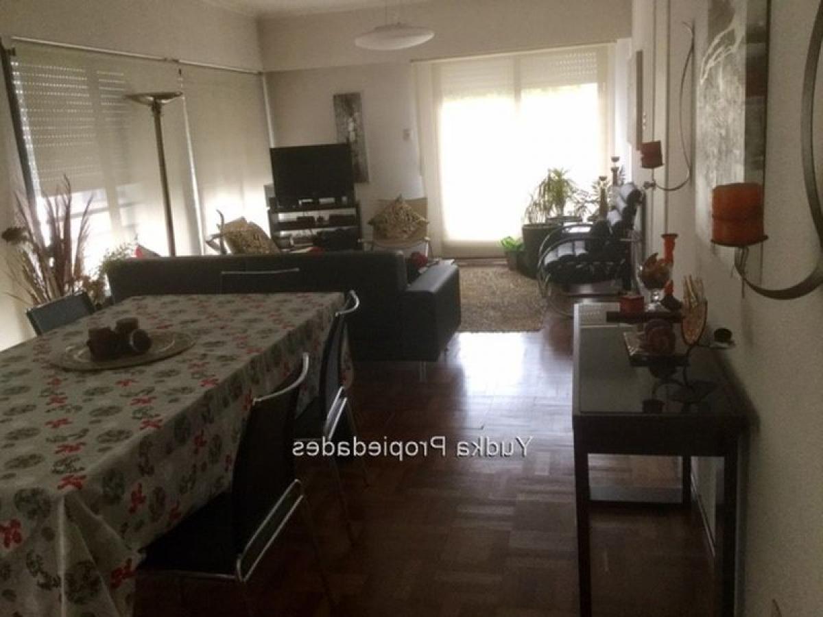 Apartamento de 3 dormitorios en Montevideo, Uruguay No. 4014