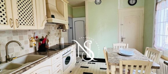 Casa de 3 dormitorios en Saint-Georges-sur-Cher, France No. 234453 6