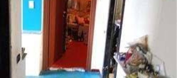 Apartamento de 2 dormitorios en Saronno, Italy No. 261842 2