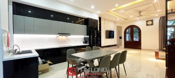 Villa T4 em Long Bien, Vietnam N.º 517 5