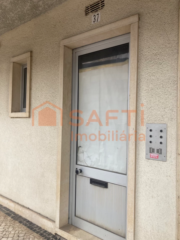 Gewerbliche Immobilie in Pombal, Portugal 14m², Nr. 64427