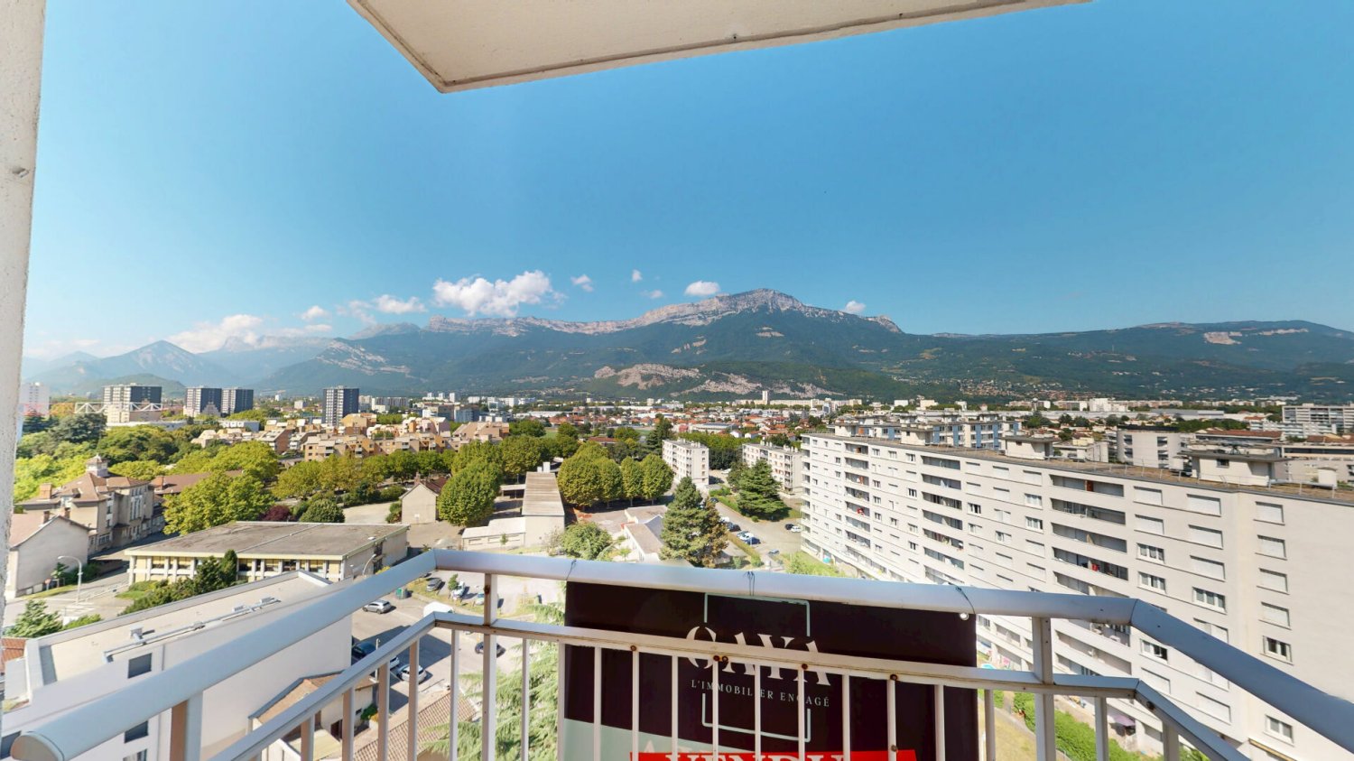 3 Schlafzimmer Wohnung in Echirolles, France, Nr. 300944