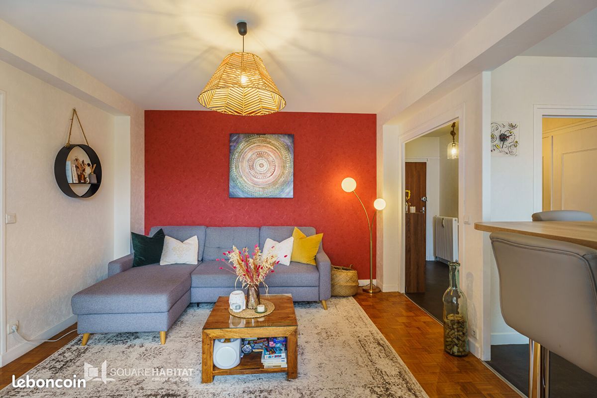 2 bedrooms Apartment in Beaune, France No. 200172