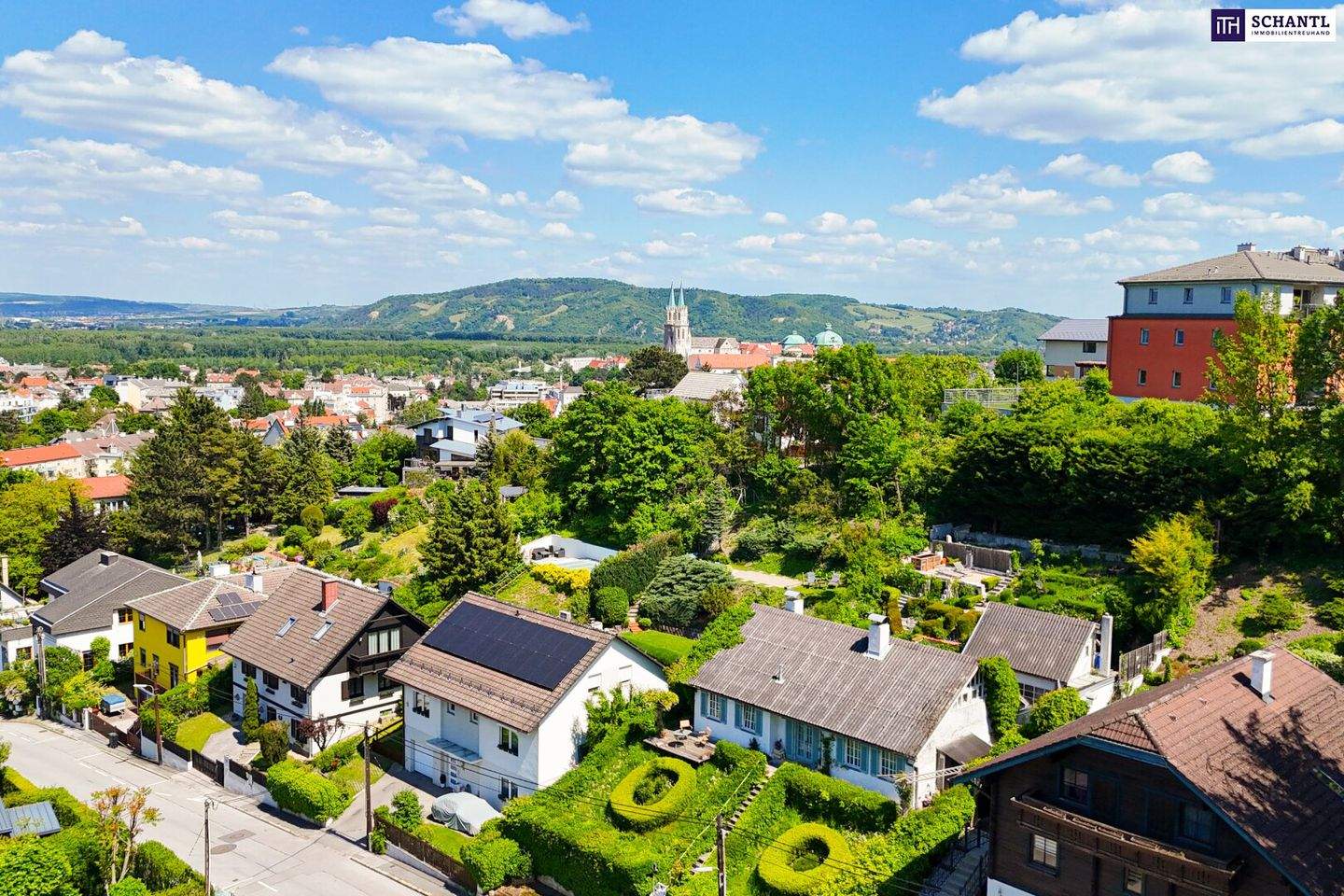  Land in Klosterneuburg, Austria No. 262072