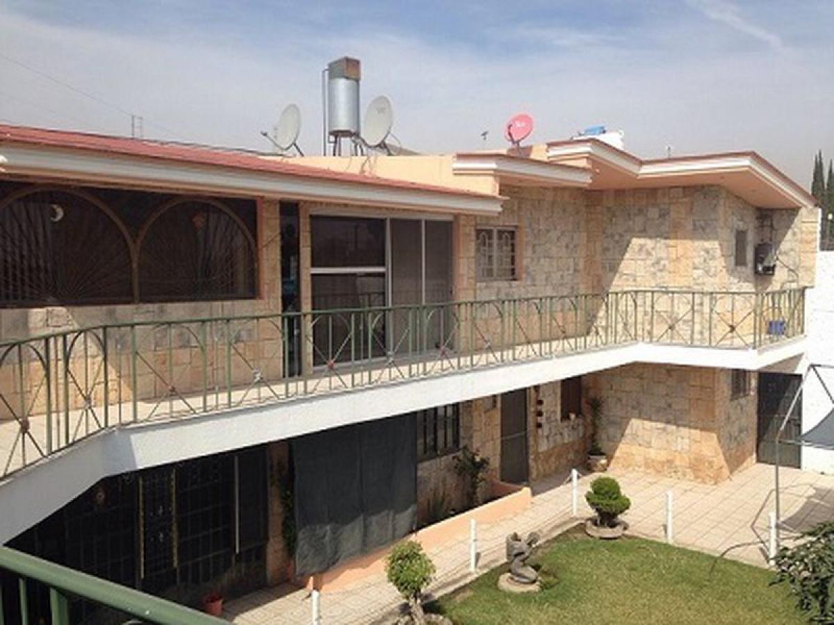 3 bedrooms House in El Salto, Mexico No. 156336
