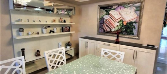 3 bedrooms Condo in Pattaya, Thailand No. 3409 2