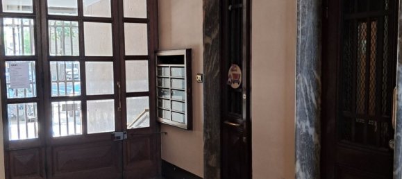 2 bedrooms Apartment in Turin, Italy No. 333851 2