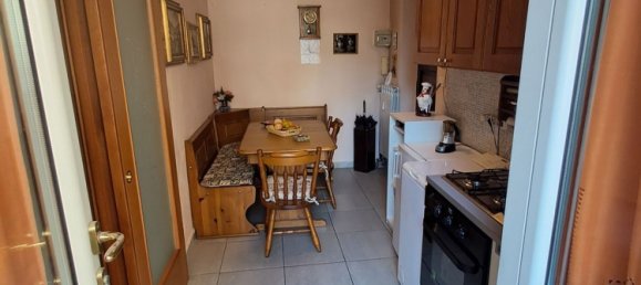 2 bedrooms Apartment in Turin, Italy No. 333851 6
