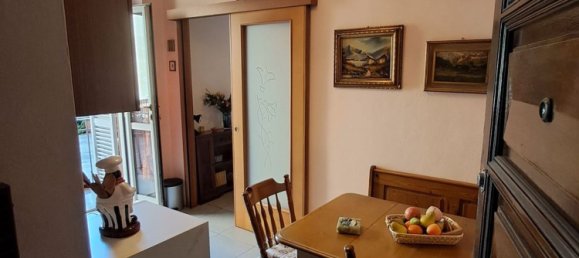 2 bedrooms Apartment in Turin, Italy No. 333851 11