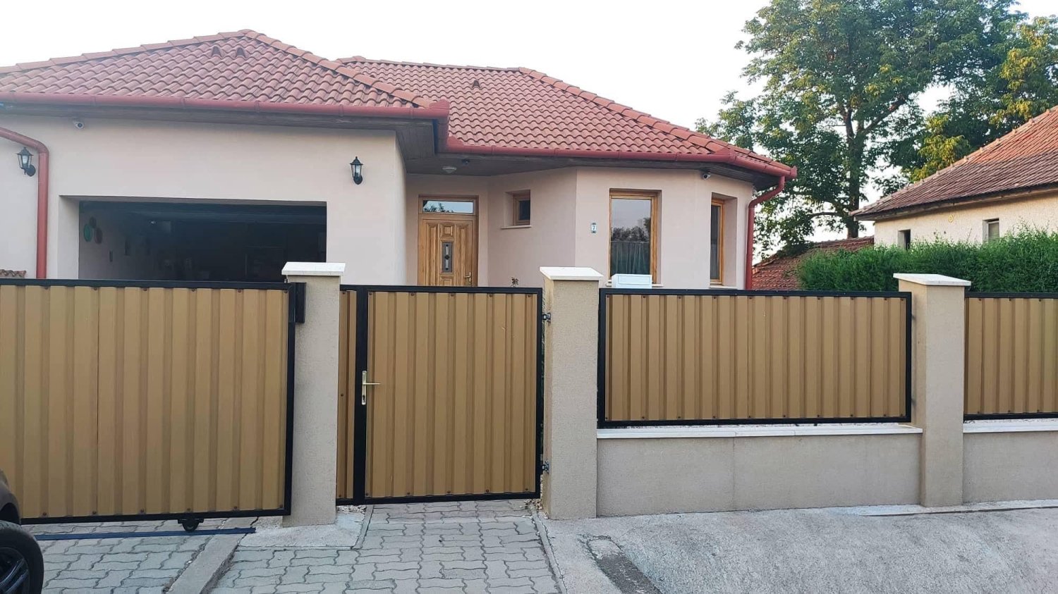 3 bedrooms House in Gyortelek, Hungary No. 199