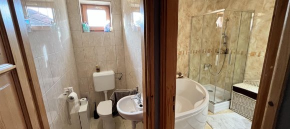 3 bedrooms House in Gyortelek, Hungary No. 199 7