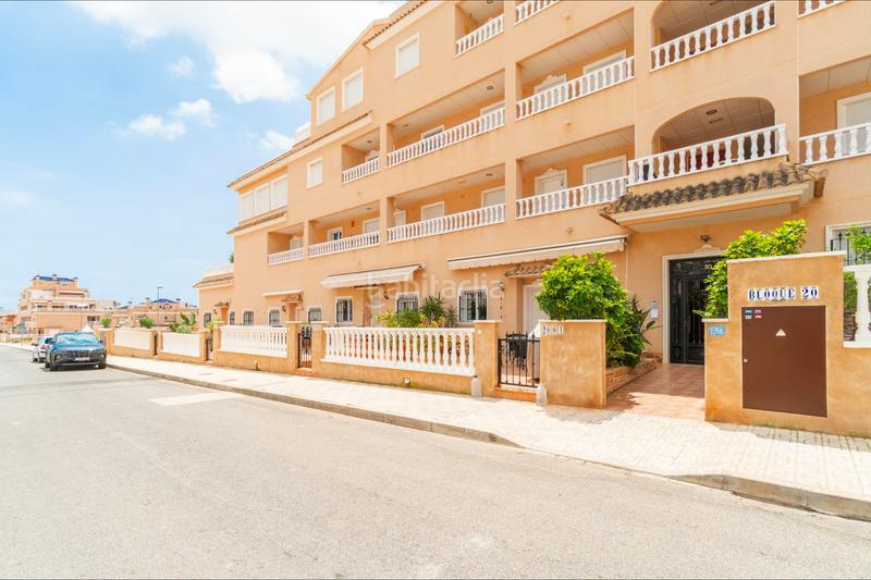 Квартира с 2 спальнями в Аликанте, Испания № 167761