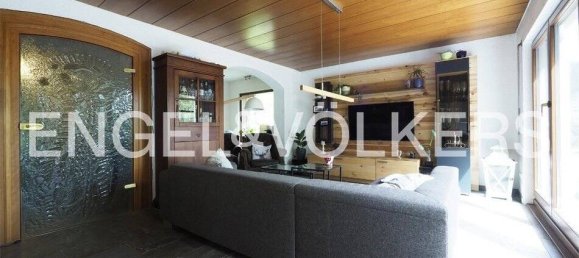 Дом с 9 комнатами в Саар, Германия № 102390 3