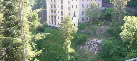 8 bedrooms Hotel in Bagni di Lucca, Italy No. 571 4