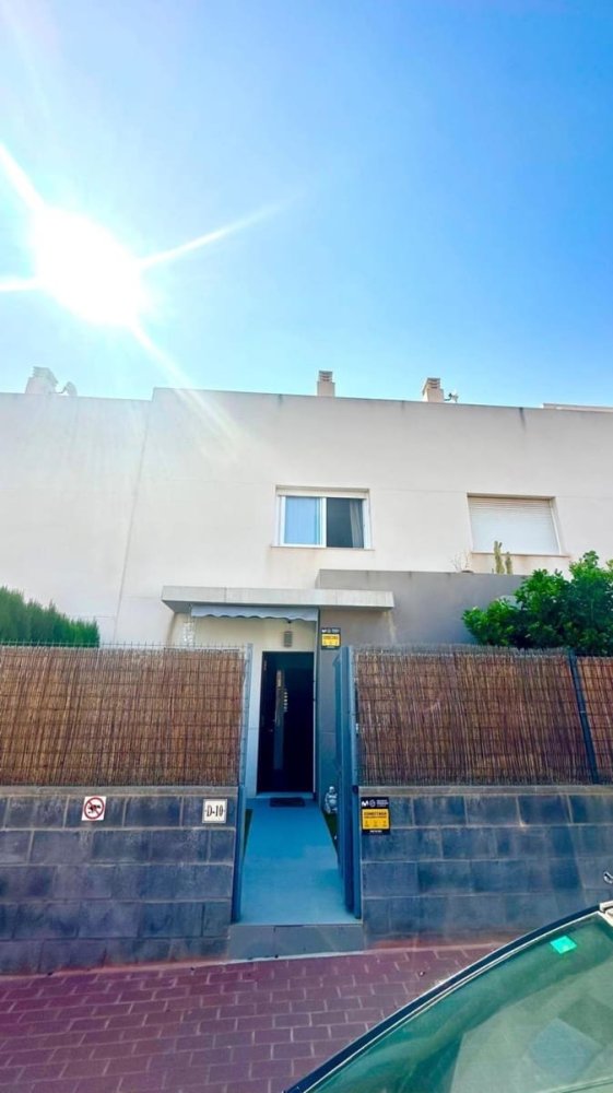 2 bedrooms Townhouse in Torrevieja, Spain No. 188674