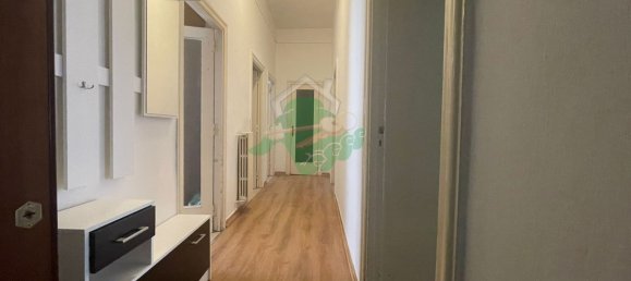 Apartamento de 3 habitaciónes en Foggia, Italy No. 190947 2