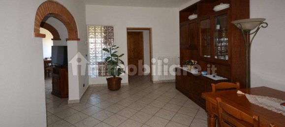 2 bedrooms Apartment in Certaldo, Italy No. 124431 2