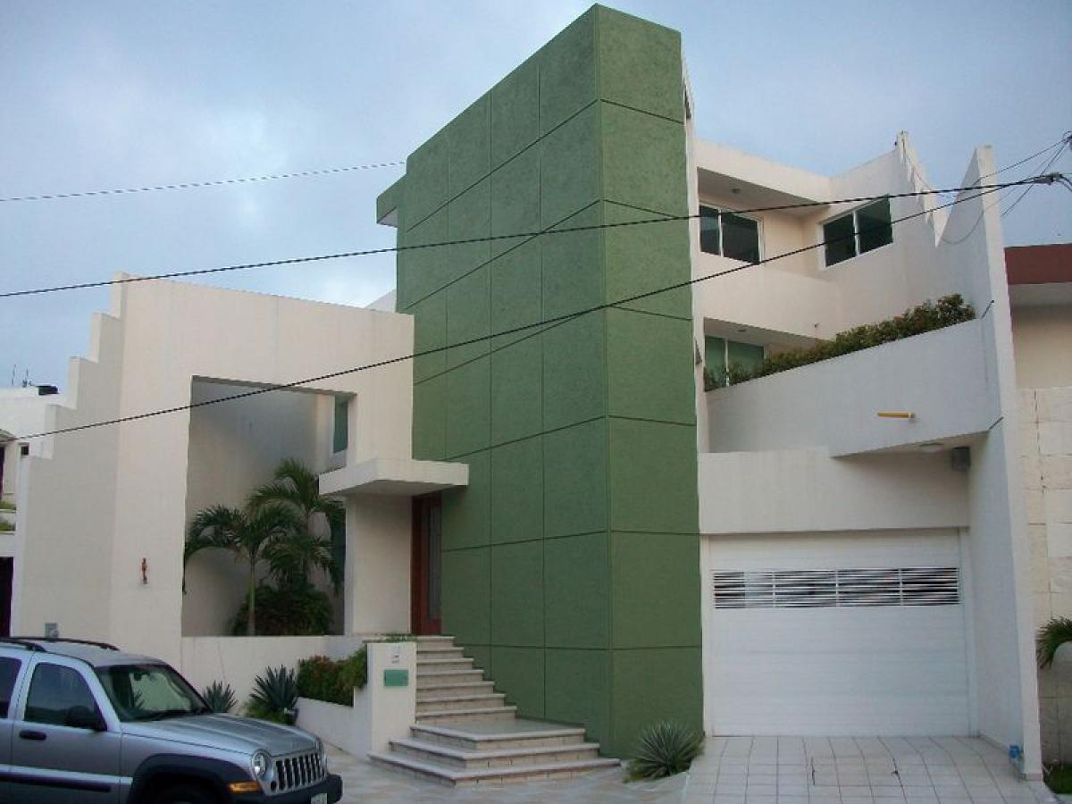 4 bedrooms House in Veracruz, Mexico No. 225444