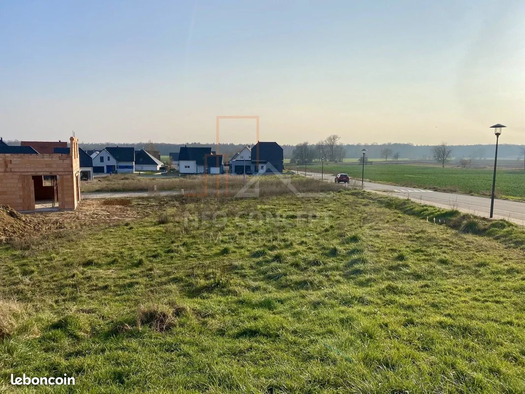 Terreno en Hatten, France No. 85752