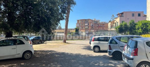 Квартира с 2 спальнями в Портичи, Италия № 273443 4