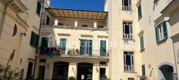 Квартира с 2 спальнями в Портичи, Италия № 273443 7