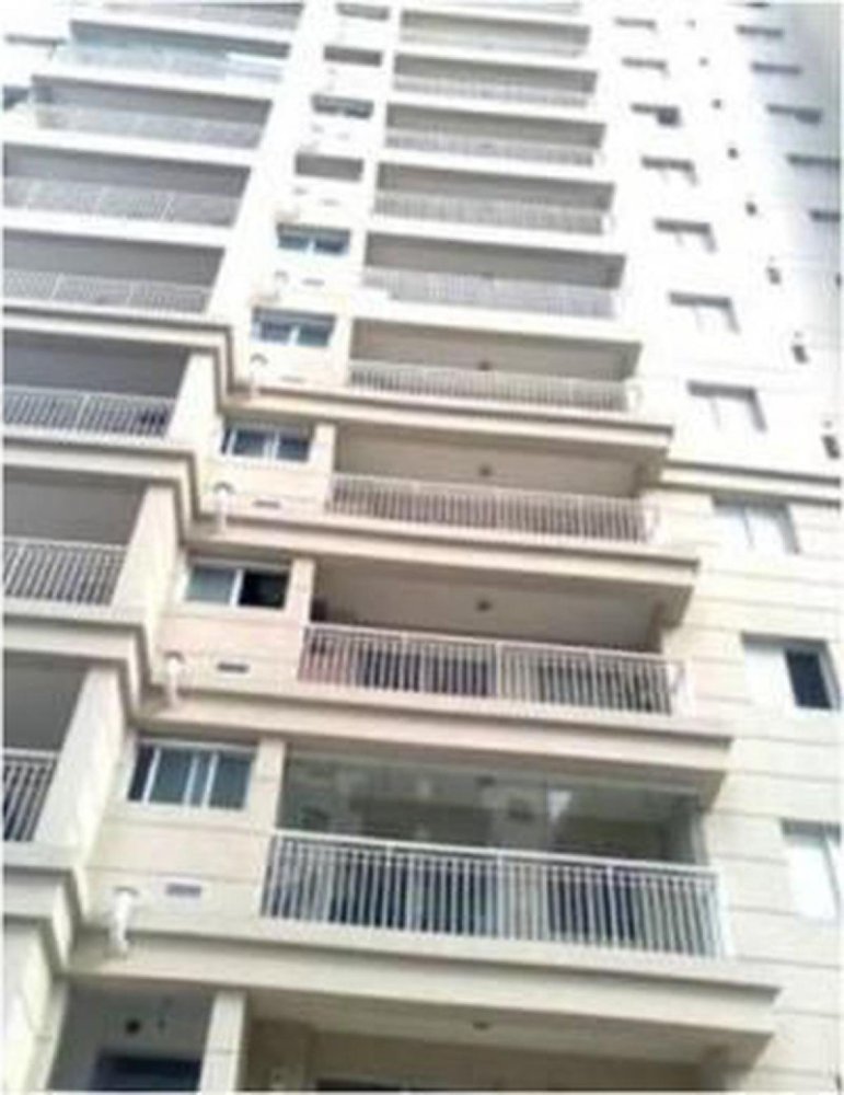 3 bedrooms Apartment in Sao Paulo, Brazil No. 470435