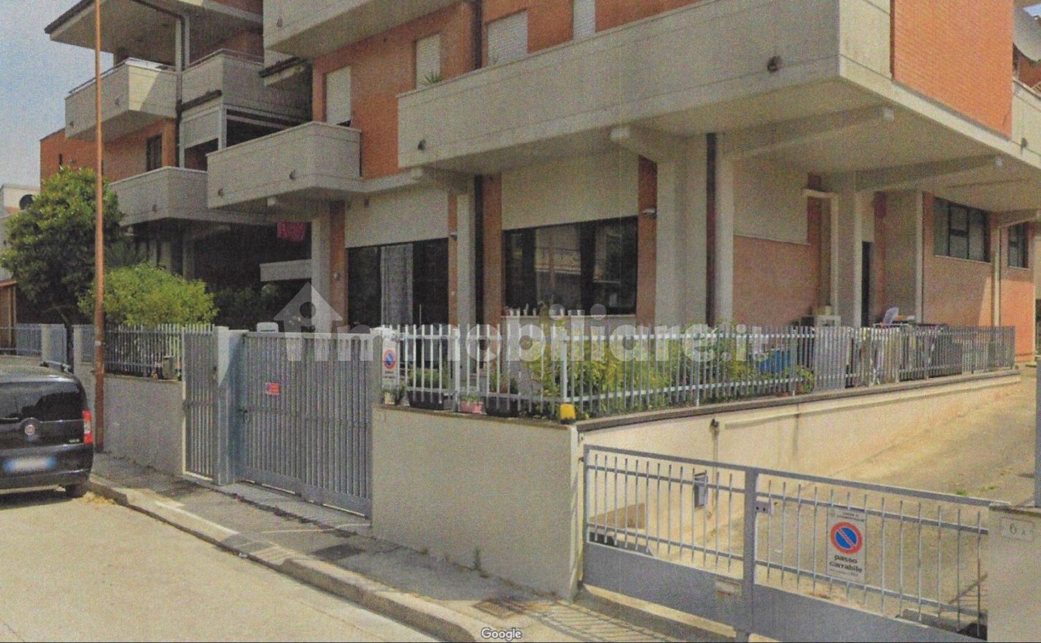 2 bedrooms Apartment in Civitanova Marche, Italy No. 252061