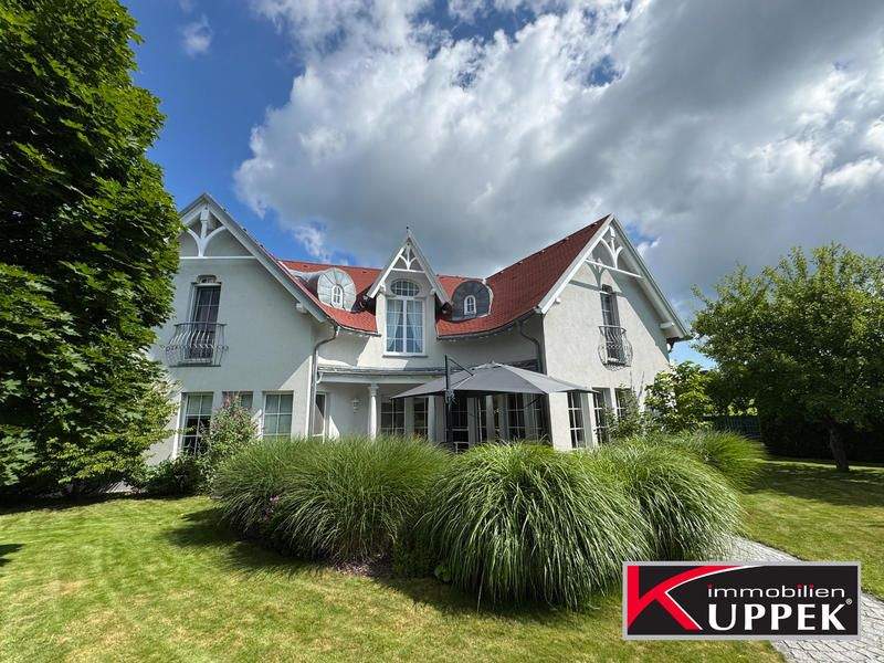 4غرفة فيلا في Hellmonsodt, Austria رقم 228405