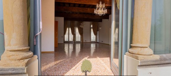 5 rooms Apartment in Monselice, Italy No. 227370 12