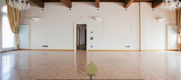 5 rooms Apartment in Monselice, Italy No. 227370 20