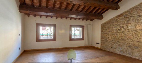 5 rooms Apartment in Monselice, Italy No. 227370 6