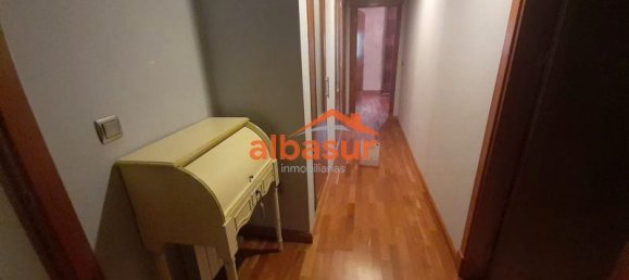 3 bedrooms Apartment in Cordoba, Spain No. 165431 5