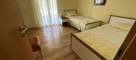 4 bedrooms House in Morhange, France No. 58984 7