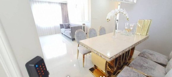 2 bedrooms Condo in Bangkok, Thailand No. 15176 6