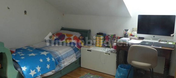 3 Schlafzimmer Wohnung in Turin, Italy, Nr. 210382 10