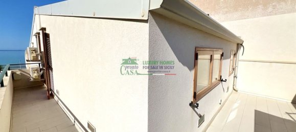 3 rooms Apartment in Ragusa, Italy No. 151730 3